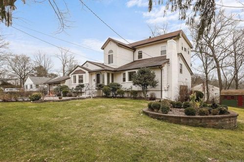 10 Sammis Ln, White Plains, NY 10605-4659
