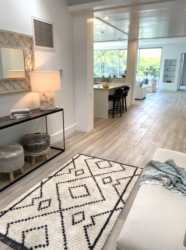 2306 Margaret Dr, Newport Beach, CA 92663-5433