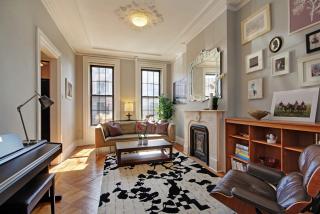 213 13th St, Brooklyn, NY 11215-4801