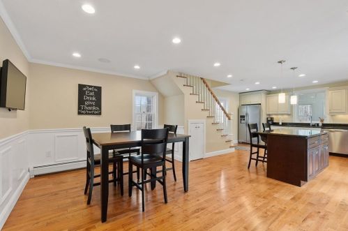 37 Main St, Petersham MA 01366-9502 exterior