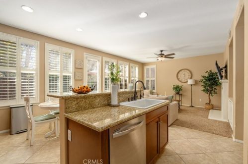 40357 Logan Ct, Temecula CA  92591-7507 exterior