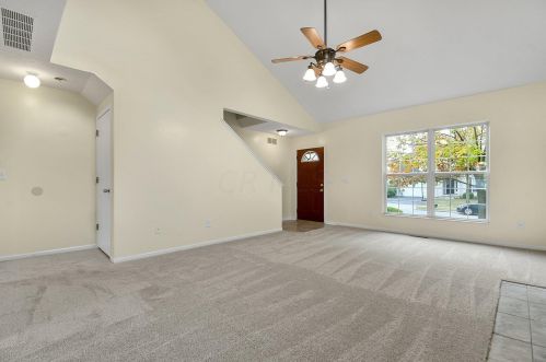 8474 Amarillo Dr, Blacklick OH  43004-8121 exterior