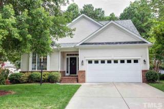 405 Knotts Valley Ln, Cary, NC 27519-7143