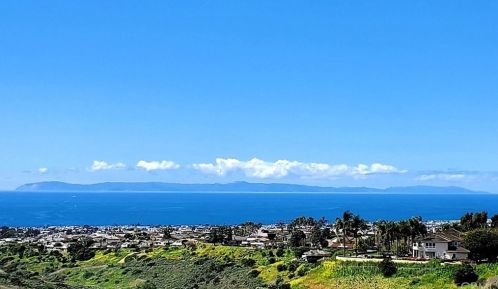 11 Suprema Dr, Newport Beach, CA 92657-1512