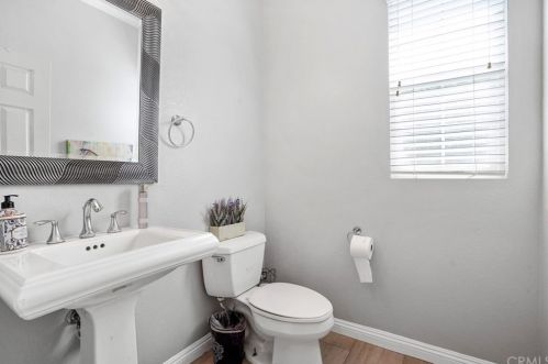 7895 Garden Park St, Chino CA  91708-7659 exterior