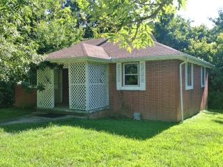 321 Kennedy St, Mc Minnville, TN 37110-2723