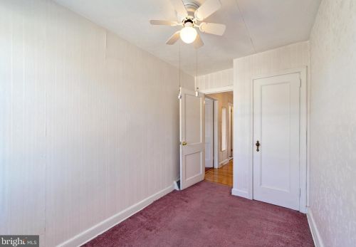 3207 Friendship St, Philadelphia PA 19149-1621 exterior