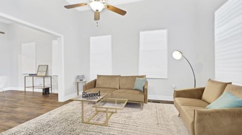 1327 33 St, Galveston TX 77550-4333 exterior