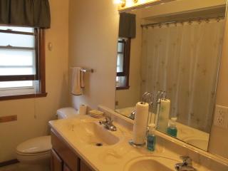 7020 36th Ave, Kenosha WI  53142-3947 exterior