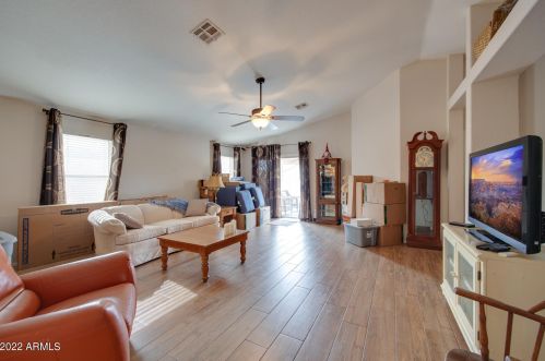 24614 37th Ln, Glendale AZ  85310-3368 exterior