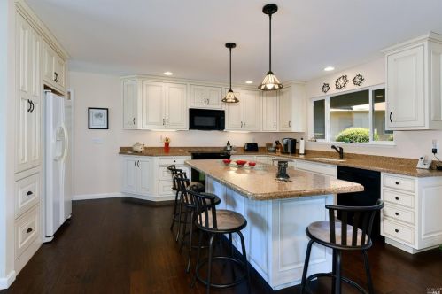 149 Oak Island Dr, Santa Rosa, CA 95409-6333