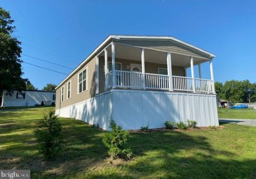 10158 Jasmine Ln, Breinigsville, PA 18031-1735
