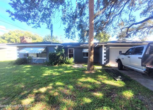 1712 Eden Cir, Titusville, FL 32796-3840