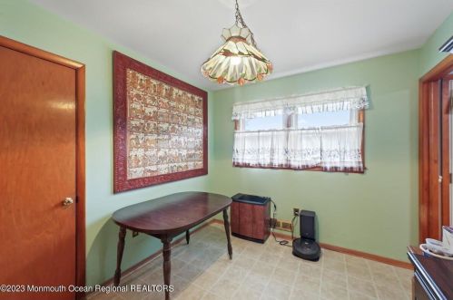 299 Texas Dr, Bricktown NJ 08723-6029 exterior