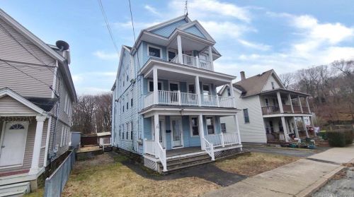 37 Benham St, Waterbury, CT 06708-2715