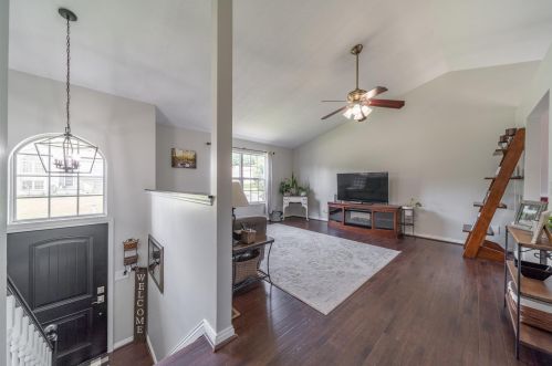 106 Ridgewood Dr, Grants Lick, KY 41001-4318