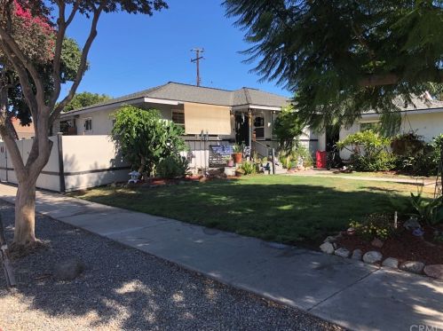 405 Flower St, Orange CA  92868-2328 exterior