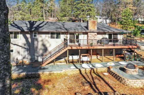 15953 Norlene Way, Grass Valley CA 95949-6877 exterior