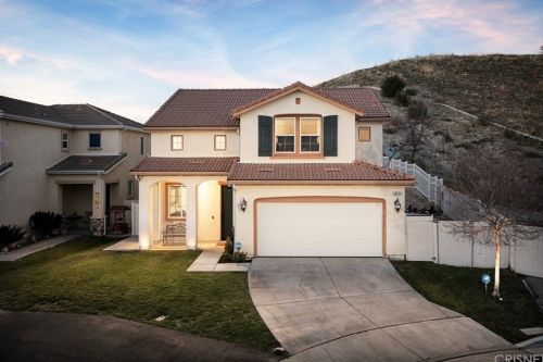 29535 Kevin Way, Santa Clarita, CA 91387-7104
