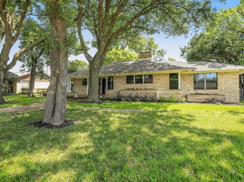 808 19th St, Plano TX  75074-5502 exterior