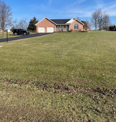 564 Leslie Dr, Wilmington, OH 45177-7840