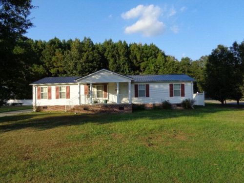 813 1st St, Ahoskie NC  27910-3110 exterior