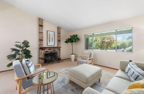 1634 Chapman Way, Santa Rosa, CA 95403-2340