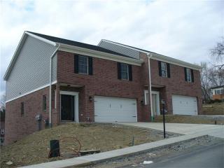 127 Lenox Dr, Imperial, PA 15126-1255