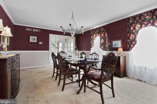 1199 Crestwood Dr, Pottstown PA 19464-2931 exterior