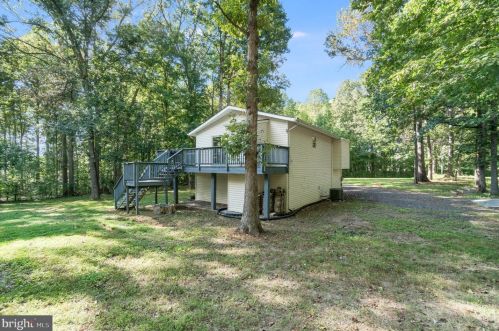 423 Stony Hill Rd, Fredericksburg VA  22406-4134 exterior