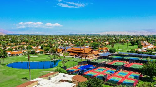 55 Sunrise Dr, Rancho Mirage CA  92270-3845 exterior