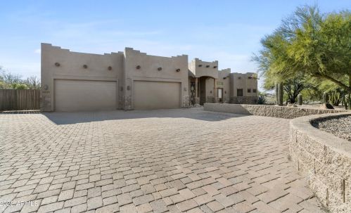 5633 Perdido Dr, Cave Creek, AZ 85331-9166