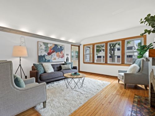 3051 52, Milwaukee WI 53219-4518 exterior