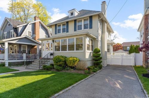 193 Brookdale Ave, New Rochelle, NY 10801-2727