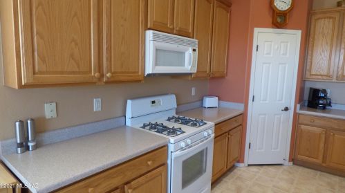 1002 Mtn Stone Dr, Green Valley AZ 85614-5986 exterior