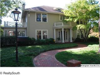 4307 Overlook Rd, Birmingham, AL 35222-3743