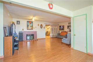 965 Placer Ave, Ontario, CA 91764-3112