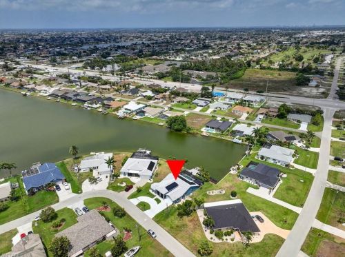 1005 1 Pl, Cape Coral FL  33993-1143 exterior