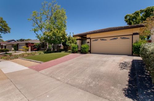 1586 Calle De Aida, San Jose, CA 95118-1904