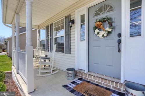 146 Martel Cir, Siddonsburg PA  17019-8717 exterior