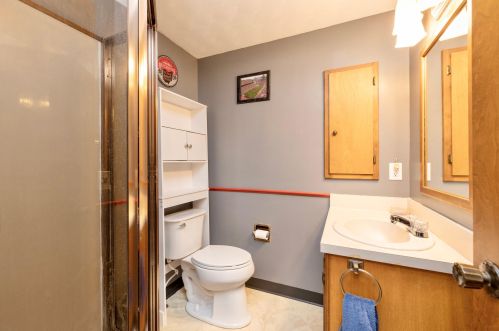 436 Ontario Ave, Bellefontaine OH  43311-2523 exterior