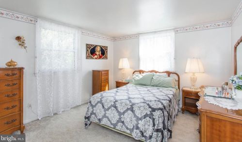 913 Catherine Ave, Woodlyn PA  19094-1002 exterior