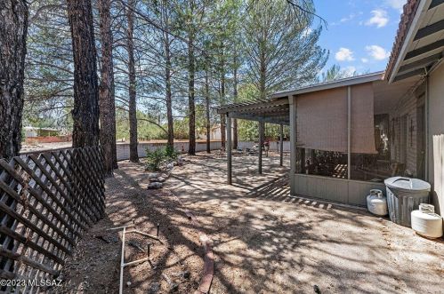 1066 Abrego Dr, Green Valley AZ  85614-3640 exterior