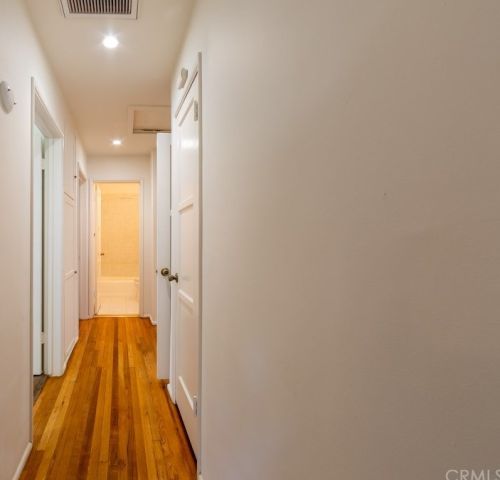 5938 Sunfield Ave, Lakewood CA  90712-1823 exterior