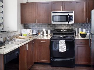 350 Jackson St, Denver CO  80209-3174 exterior