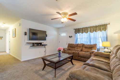 2250 Cr 452, Lake Panasoffkee FL  33538-5449 exterior