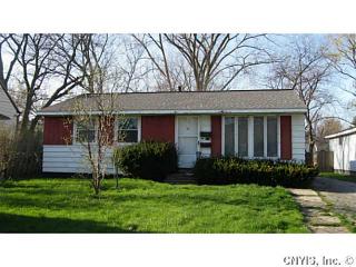 212 Garden City Dr, Syracuse, NY 13211-1412