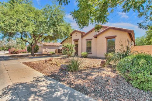 1325 Indigo St, Gilbert, AZ 85298-6807