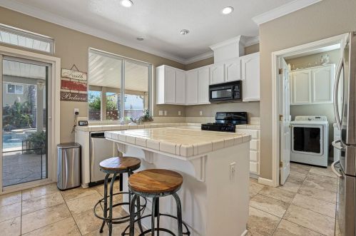 2618 Novi Dr, Riverbank CA  95367-9575 exterior