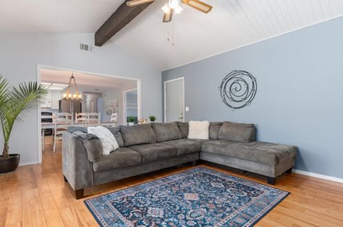 18531 Lake Forest Dr, Lake Wildwood CA  95946-8824 exterior